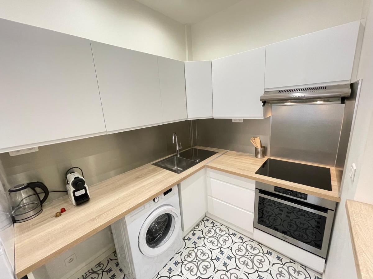 Renting - Penchienatti - Spacious - 2 Bedrooms - King Bed - View Heart Of Nice