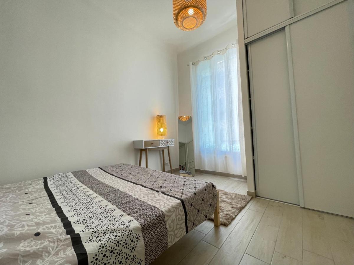 Renting - Penchienatti - Spacious - 2 Bedrooms - King Bed - View Heart Of Appartement Nice
